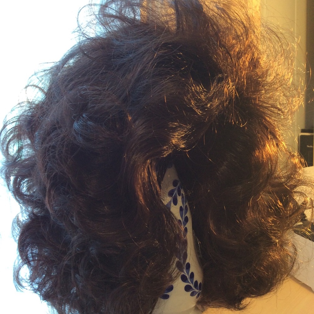 Brunette wig
